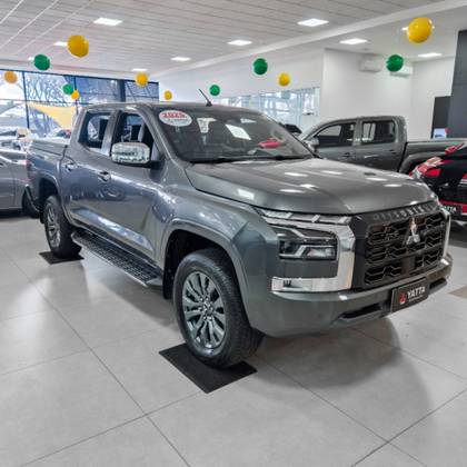 MITSUBISHI TRITON 2.4 BITURBO DIESEL CD HPE-S 4X4 AUTOMÁTICO